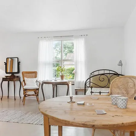 1 Bedroom Stunning In Nykobing M Дом отдыха *